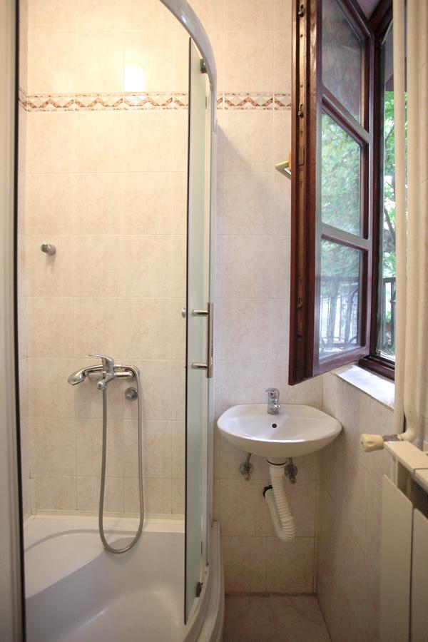 Studio Hram 2 Belgrado Exterior foto